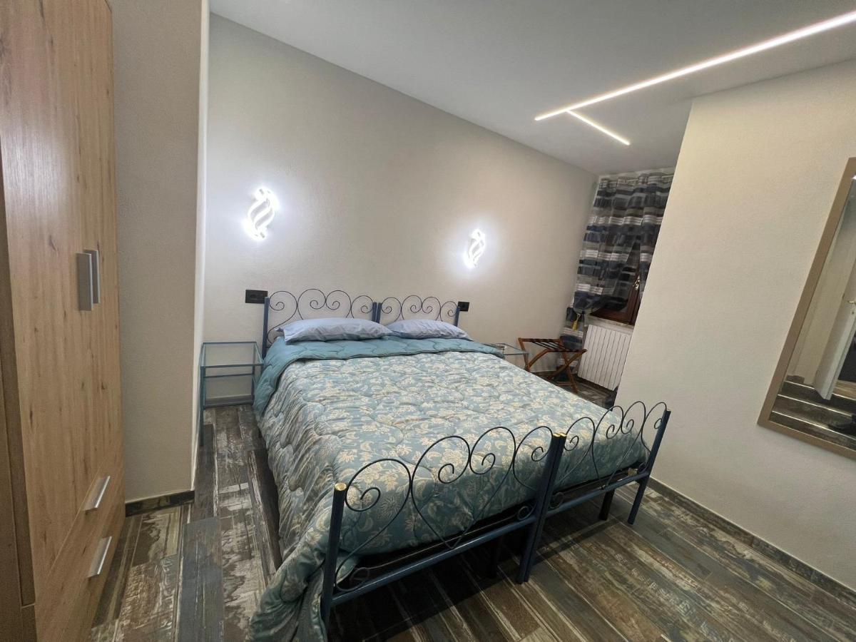 Castel Di Sangro Suite Apartment Eksteriør bilde