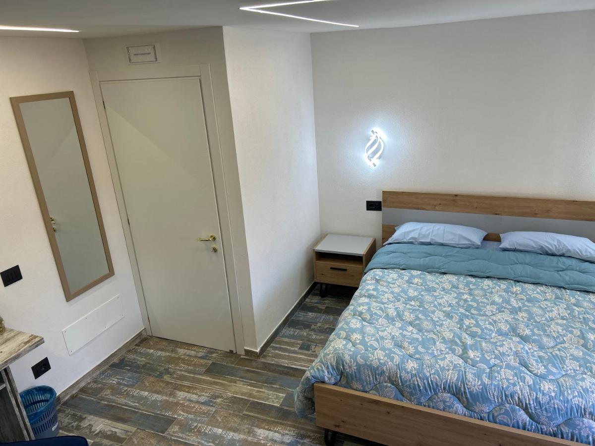 Castel Di Sangro Suite Apartment Eksteriør bilde
