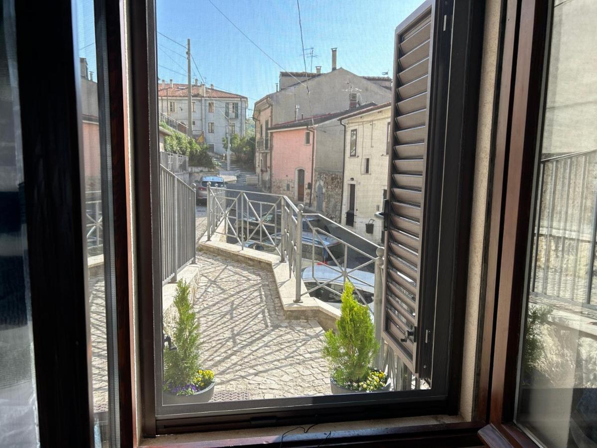 Castel Di Sangro Suite Apartment Eksteriør bilde